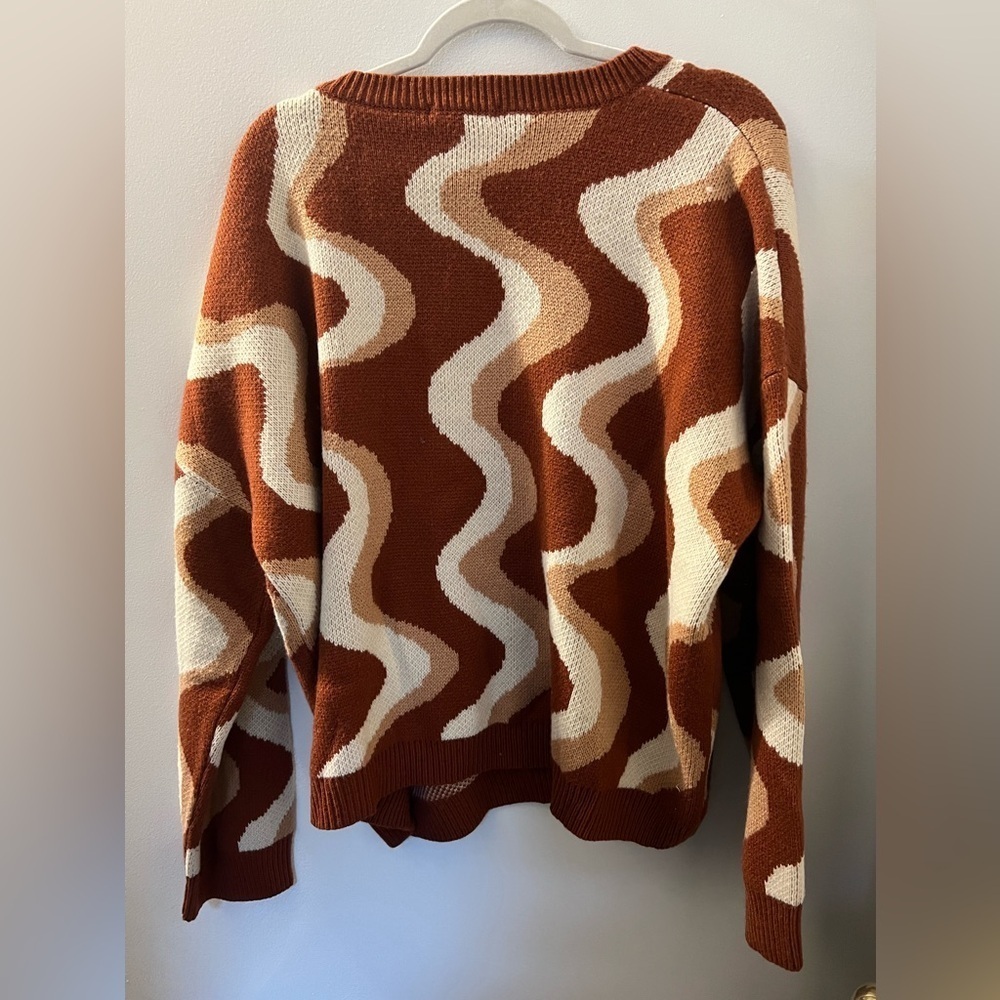 Bailey Rae Retro Wave Sweater - Picture 5 of 7